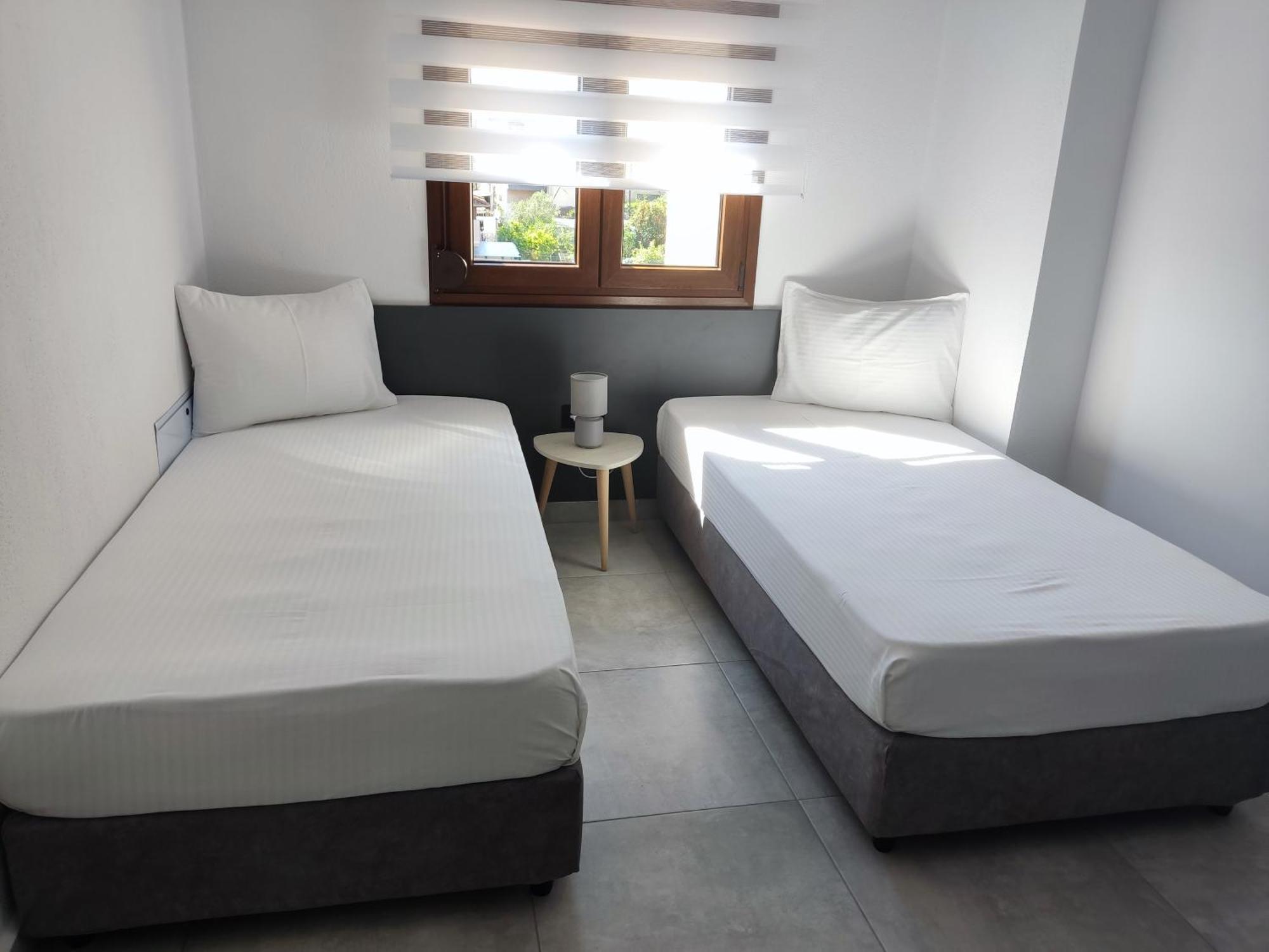Milias Apartment'S Ierissos Værelse billede